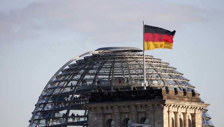 Η Γερμανία αρχίζει τις απελάσεις προς Συρία – Η Ελλάδα τι περιμένει;