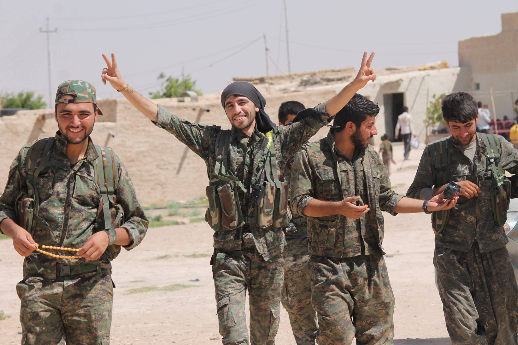 Ο Ερντογάν αναζητεί… Κούρδους συμμάχους εκτός συνόρων