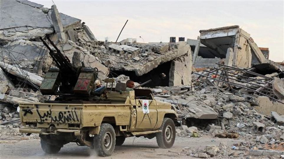 Λιβύη: Σκοτώθηκε πολέμαρχος του Χαφτάρ