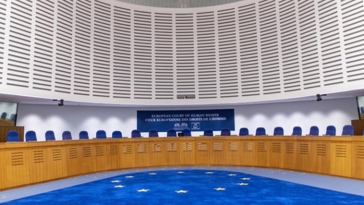 Το Ευρωπαϊκό Δικαστήριο Ανθρωπίνων Δικαιωμάτων ζήτησε την άμεση απελευθέρωση του Αλεξέι Ναβάλνι