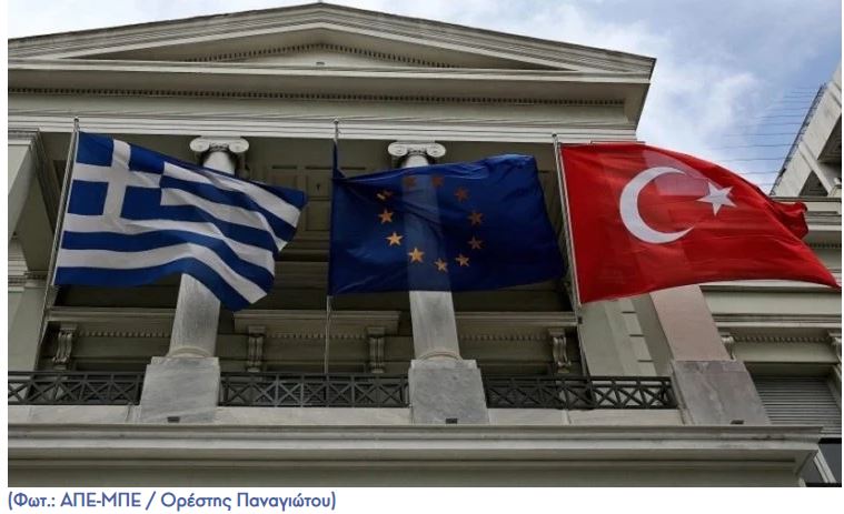Όταν η ίδια η Ελλάδα ακυρώνει τον εαυτό της με τις πράξεις της