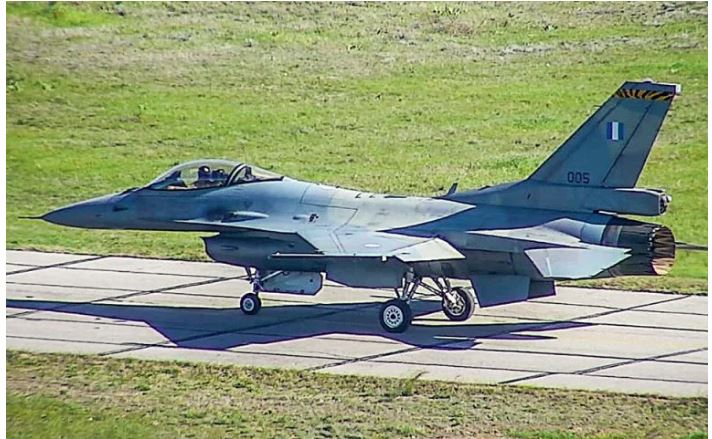 Όλα όσα συνέβησαν κατά το ταξίδι του F-16 Viper από την Ελλάδα στις ΗΠΑ