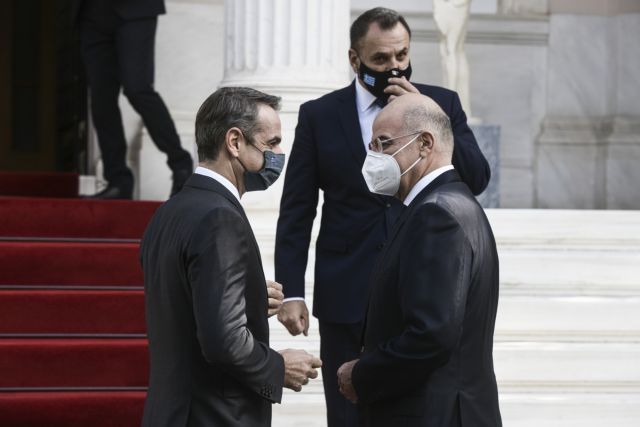 Τετ α τετ Δένδια – Μητσοτάκη!  Ενημέρωσε τον πρωθυπουργό για τις συνομιλίες με Ερντογάν και Τσαβούσογλου
