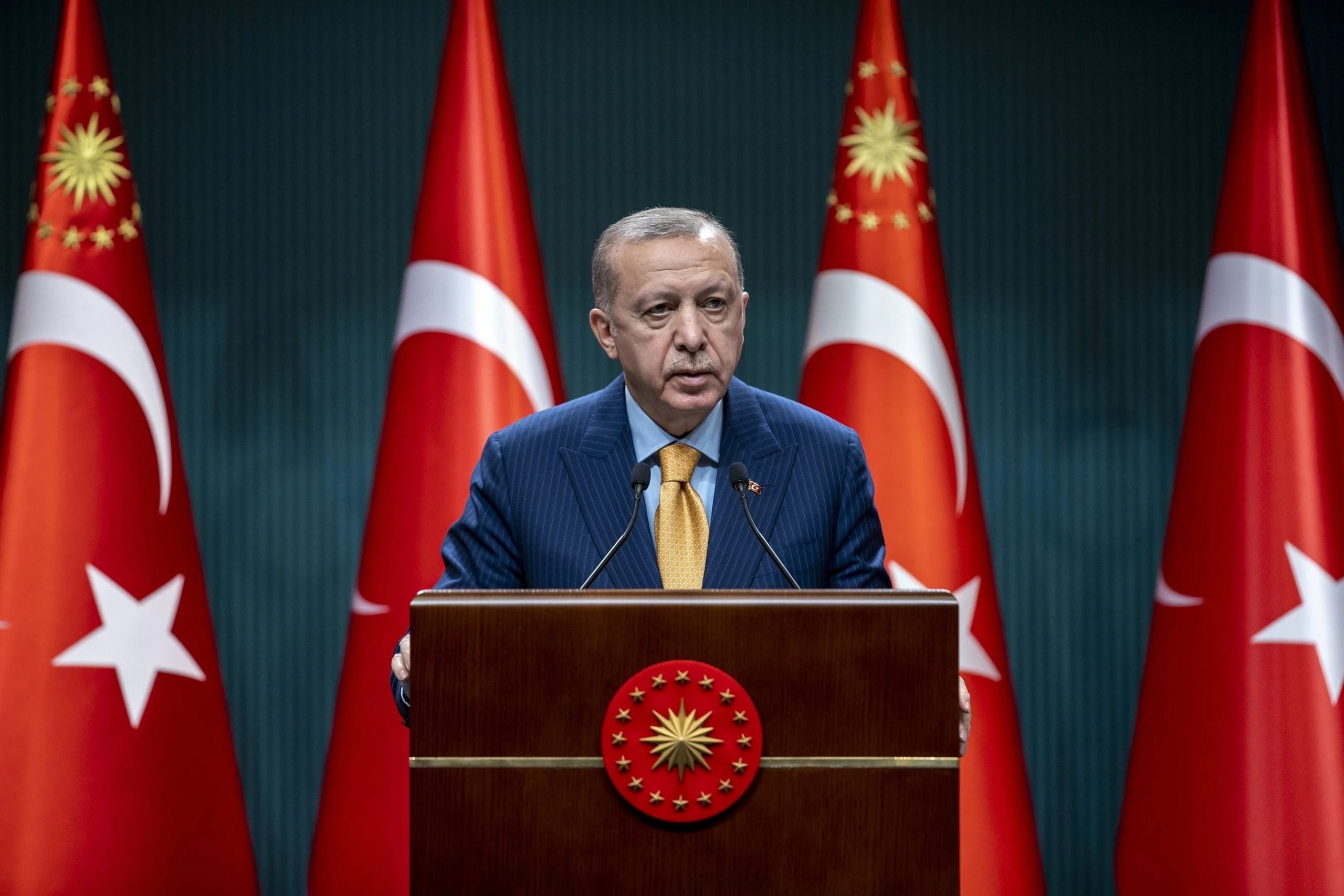 Στα άκρα η πολιτική αντιπαράθεση στην Τουρκία: Απειλές για… κρεμάλες από το CHP – Οργή από τον Ερντογάν