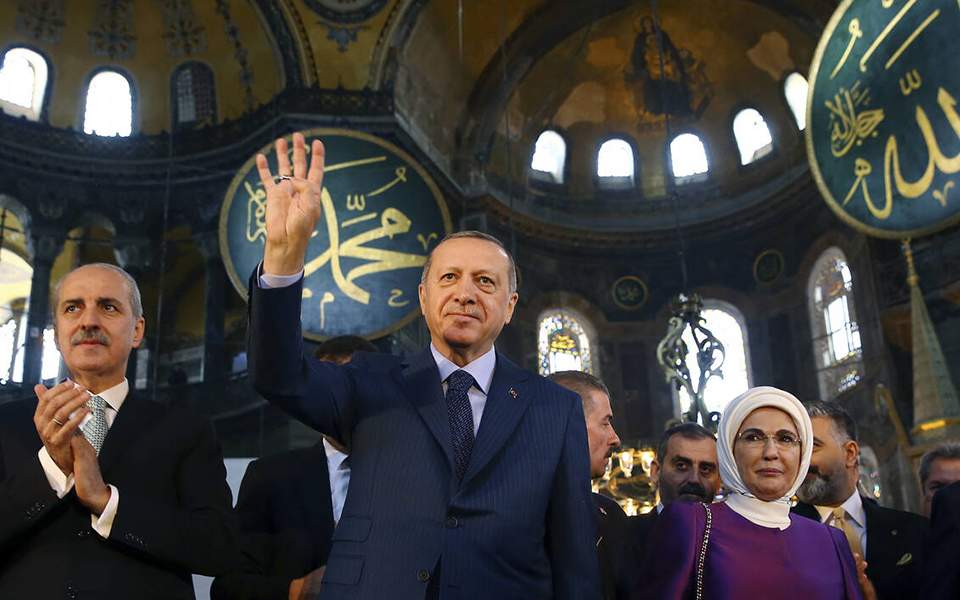 Η Τουρκία χρειάζεται ευέλικτη εξωτερική πολιτική τώρα 