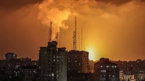 Αεροπορικές επιδρομές από Ισραήλ! 42.000 Παλαιστίνιοι ξεσπιτώθηκαν