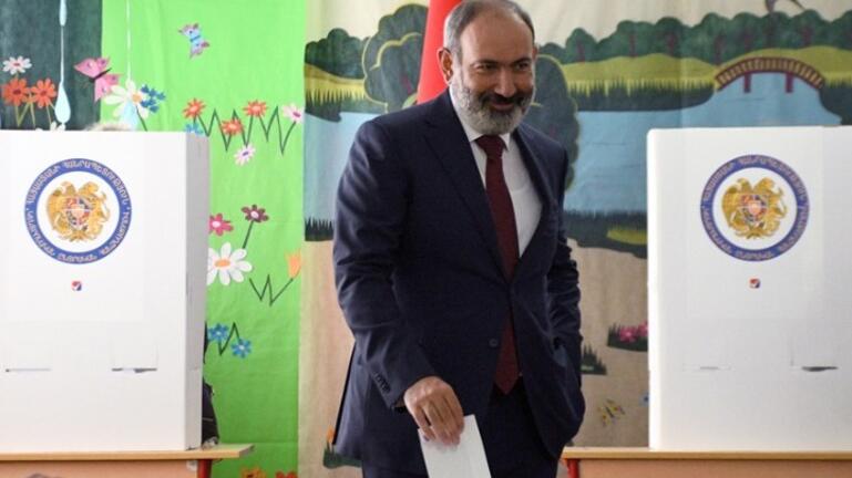 Εκλογές στην Αρμενία με νικητή τον Πασινιάν με 54%! Σας θυμίζει κάτι;