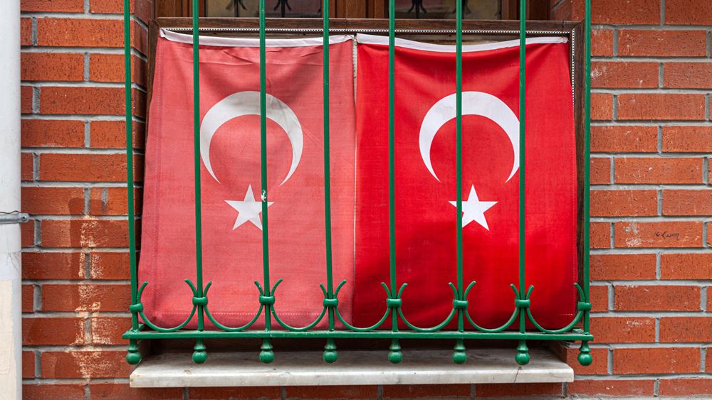 Εκλογικά “μαγειρέματα” Ερντογάν: Μειώνει το ποσοστό εισόδου στη βουλή στο 5% – Τι άλλο συζητιέται