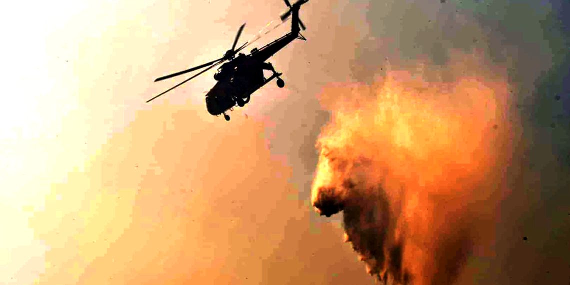 «Ακάθεκτα» ERICKSON: Tα ελικόπτερα «πρώτης γραμμής» στη μάχη των πυρκαγιών