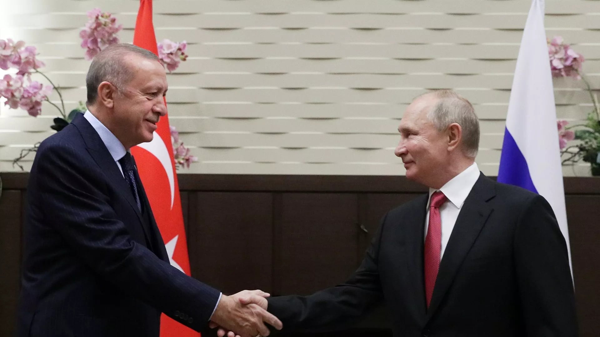 Πούτιν: Σημαντικές οι συνομιλίες με τον Ερντογάν – Η συμβουλή στον Τούρκο πρόεδρο για το Sputnik V