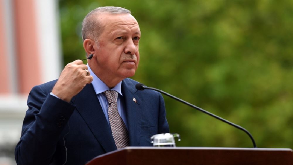 Προς αποκλιμάκωση Τουρκία – Δύση; “Διευκρινιστική” δήλωση των 10 πρεσβευτών, “χαιρετίζει” ο Ερντογάν