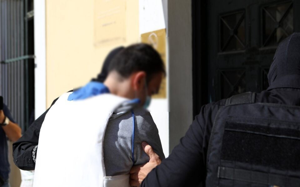 Σύλληψη τζιχαντιστή στην Αθήνα: Ήθελε να στήσει δίκτυο υποστήριξης πρώην μαχητών ISIS
