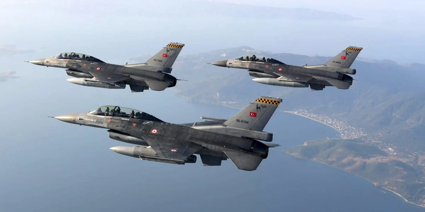 Συνεχίζει τις προκλήσεις η Τουρκία – F-16 πραγματοποίησαν υπερπτήσεις πάνω από Ανθρωποφάγους και Μακρονήσι