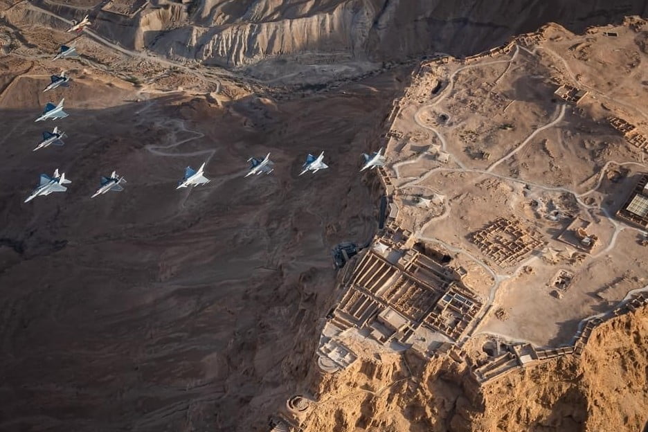 Rafale με F-16 και στο βάθος F-35 – Με πολλά mach η ΗΑF… στολάρουν οι κινητήρες της Τουρκικής αεροπορίας