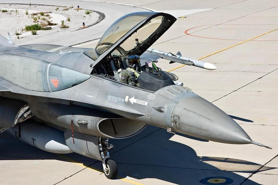 Ο επόμενος εφιάλτης της Τουρκίας: «Κωδικός» αναβάθμιση F-16 block 50 – Εκτινάσσει τις επιχειρησιακές δυνατότητες κρούσης της Πολεμικής Αεροπορίας