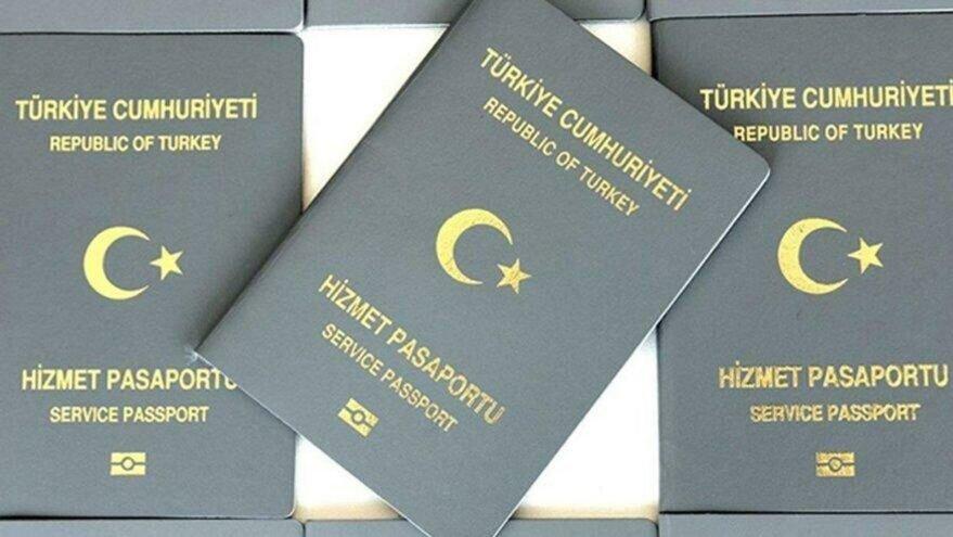 ΤΑΖ: Σκάνδαλο με τα “γκρι διαβατήρια” στην Τουρκία