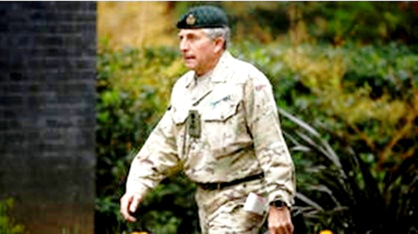 Βρετανός στρατηγός προειδοποιεί για πιθανό τυχαίο πόλεμο με τη Ρωσία