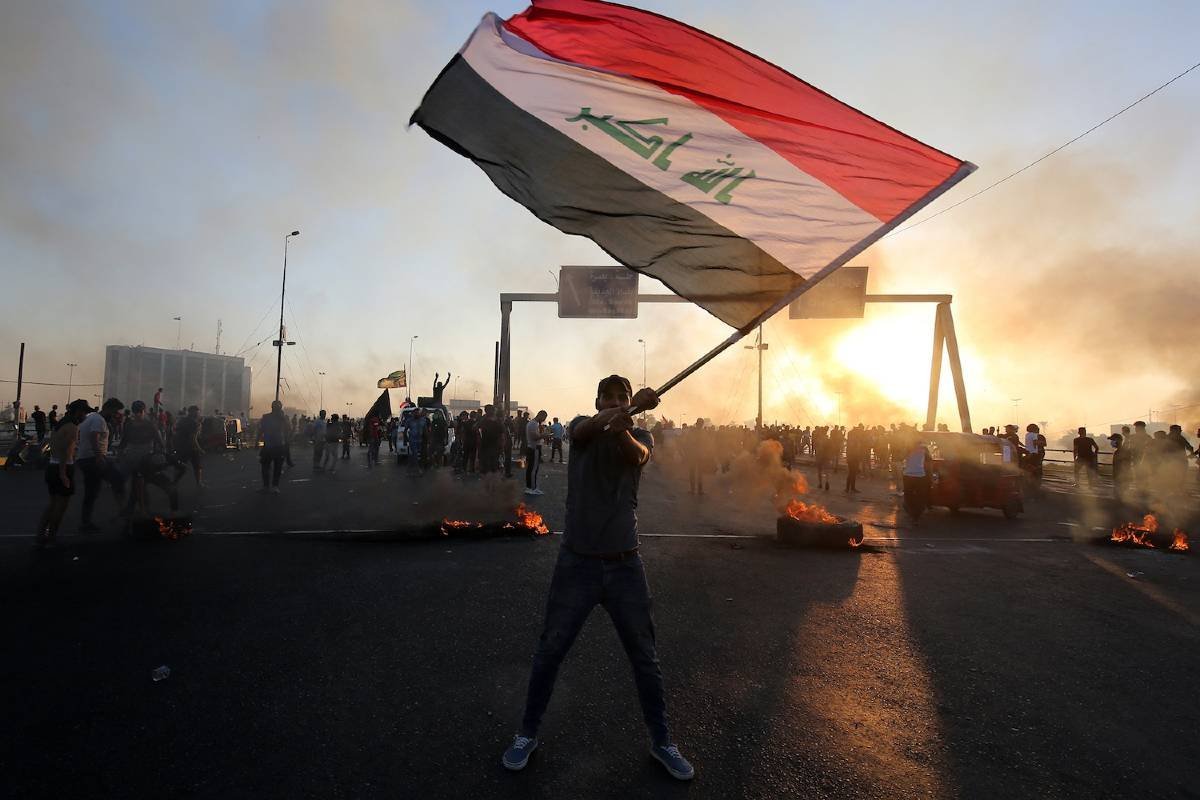 Υπό την πολιορκία των drones η συνταγματική τάξη του Ιράκ