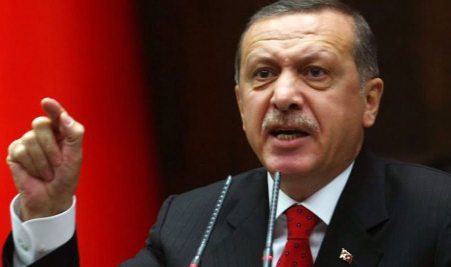Ο Erdogan κάνει «πόλεμο οικονομικής απελευθέρωσης με χαμένους τους… Τούρκους – Χάνουν το 40% του εισοδήματός τους