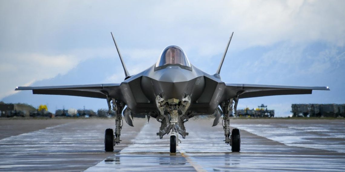 Πρόταση «βόμβα»: 20 Stealth μαχητικά F-35 με κόστος 3,5 δις δολάρια η πρόταση των Αμερικανών στην Ελλάδα