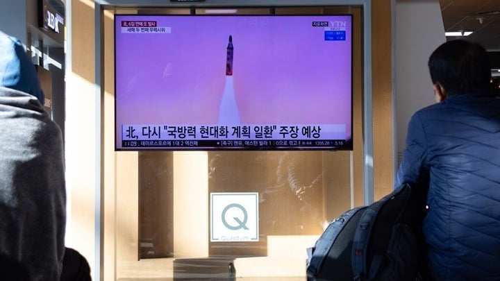 Σε δοκιμή «βαλλιστικού πυραύλου» προχώρησε η Βόρεια Κορέα