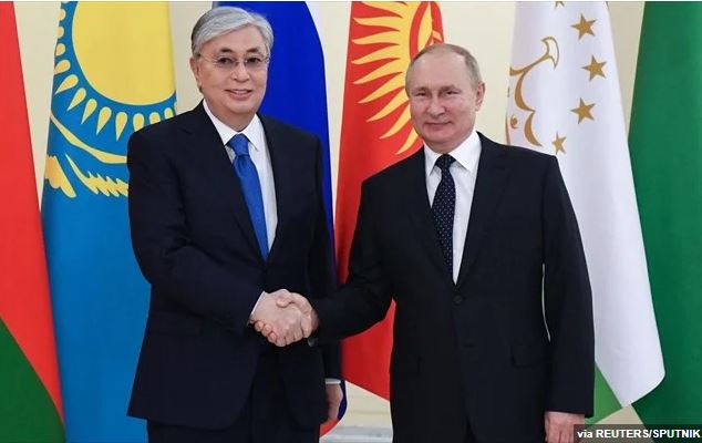 Ρωσία: Πούτιν και Τοκάγεφ συζήτησαν για την κατάσταση στο Καζακστάν