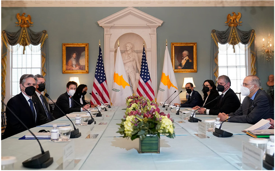 Συνάντηση Μπλίνκεν – Κασουλίδη: Δέσμευση ΗΠΑ για εμβάθυνση συνεργασίας μέσω του σχήματος 3+1