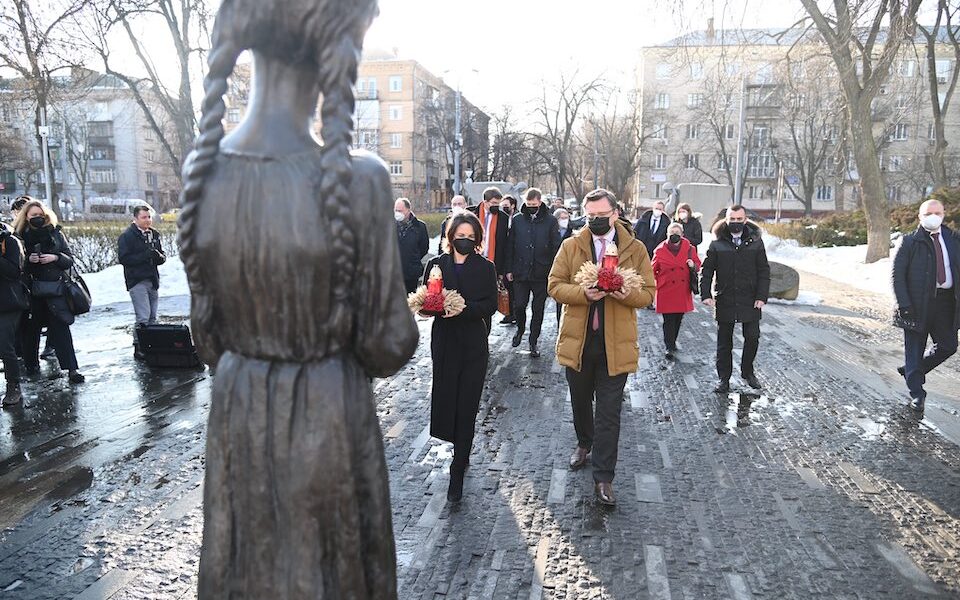 Ουκρανία: Μπαράζ επισκέψεων από Ευρωπαίους ΥΠΕΞ στο Κίεβο