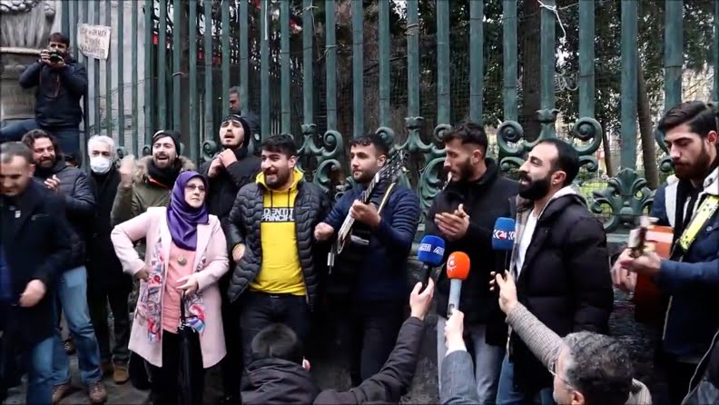 Τουρκία: Διαμαρτυρία ενάντια στην απαγόρευση της κουρδικής μουσικής