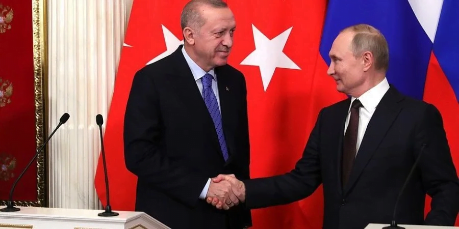 Πώς η Τουρκία προσελκύει ρωσικά δισεκατομμύρια, παρακάμπτοντας τις δυτικές κυρώσεις