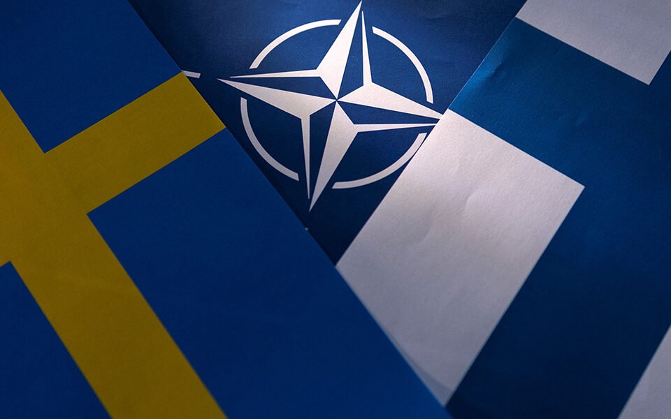 Στην άτυπη Σύνοδο των ΥΠΕΞ του ΝΑΤΟ στο Βερολίνο το θέμα της ένταξης Σουηδίας-Φινλανδίας