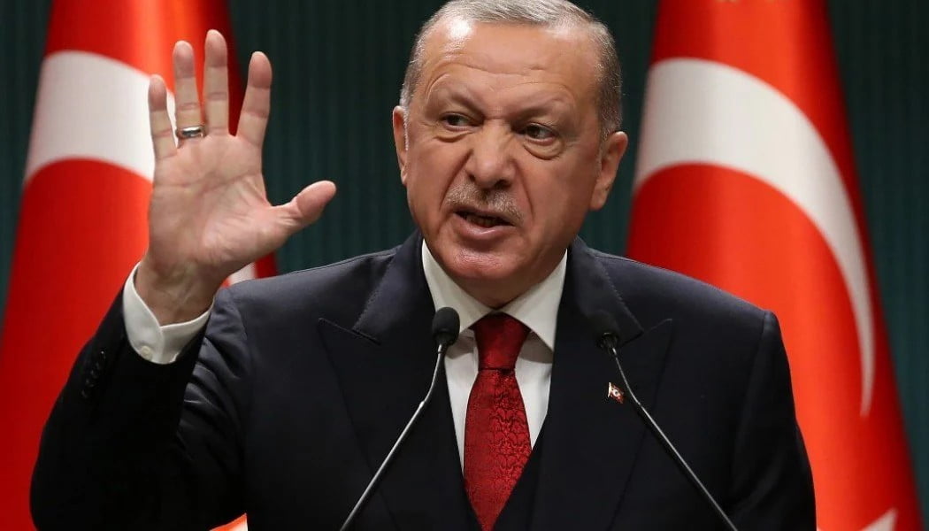 Εμπρηστικές δηλώσεις από Ερντογάν: «Αποτίουμε φόρο τιμής στους στρατιώτες μας που έριξαν τον εχθρό στη θάλασσα το ‘22»