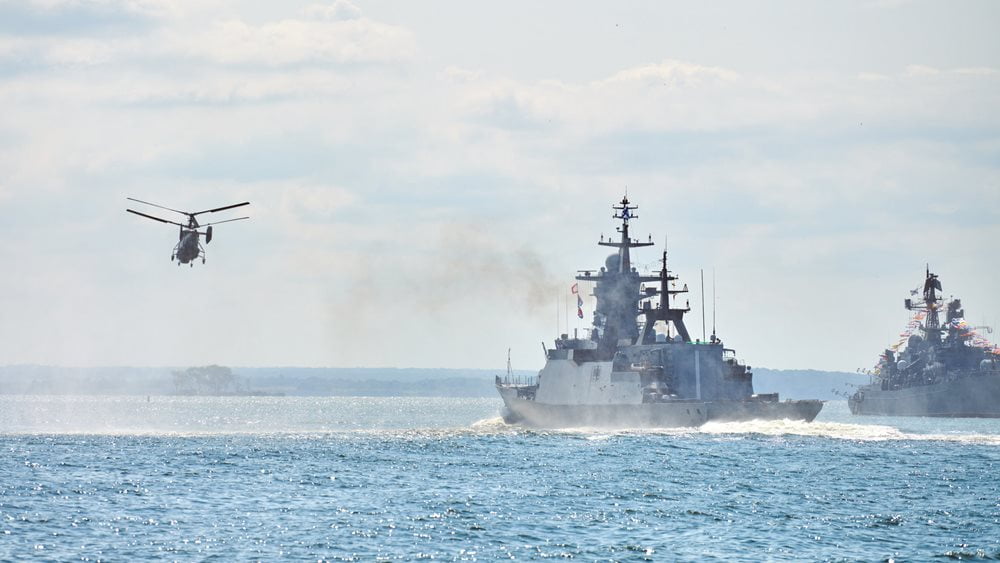 Οι Ρώσοι χάνουν στη θάλασσα από έναν εχθρό χωρίς πολεμικά πλοία