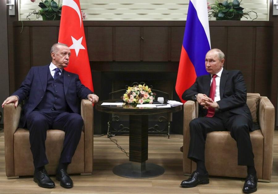 Ο Ερντογάν συναλλάσσεται με τον Πούτιν, απειλεί την Ελλάδα και οι σύμμαχοι συνιστούν… διάλογο για το Αιγαίο