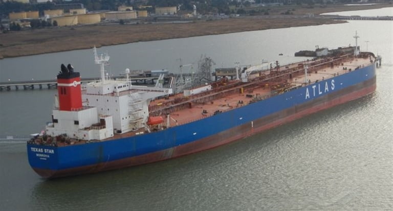 Reuters: Οι ΗΠΑ έκαναν κατάσχεση σε ιρανικό πετρέλαιο από ρωσικό πλοίο κοντά σε ελληνικό νησί