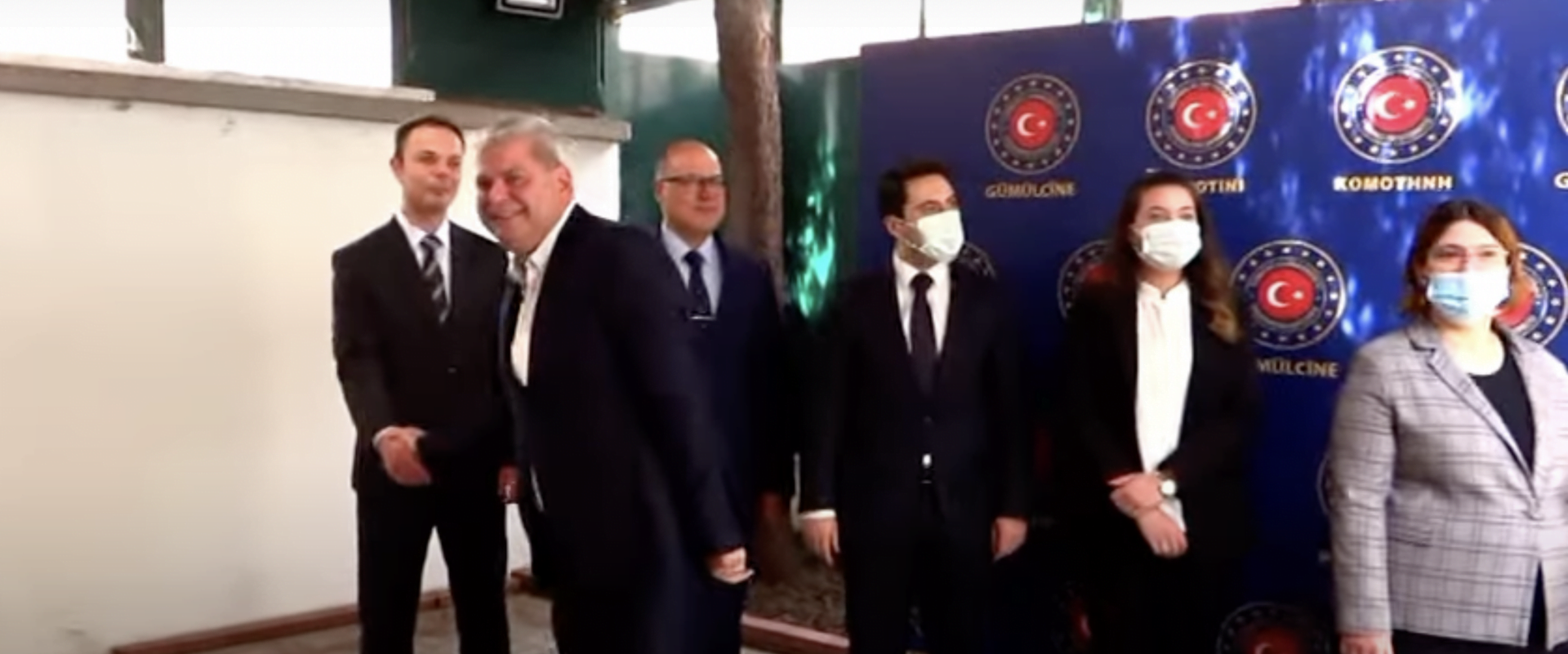 Βουλευτές του ΣΥΡΙΖΑ & του ΚΙΝΑΛ βρέθηκαν σε εκδήλωση του τουρκικού Προξενείου παρουσία του ψευδομουφτή & του DEB