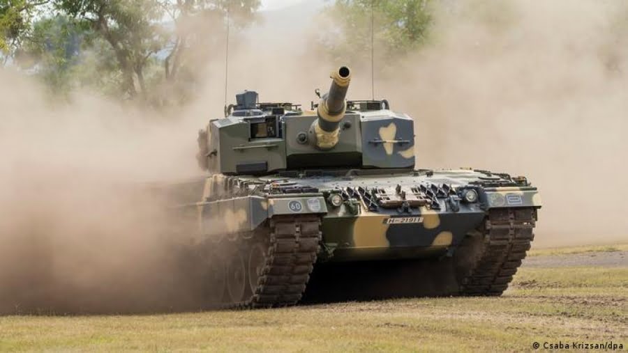 Ουκρανία: Ναυαγεί η συμφωνία ανταλλαγής 30 αρμάτων Τ-72 της Σλοβακίας με 30 γερμανικά Leopard-2A4