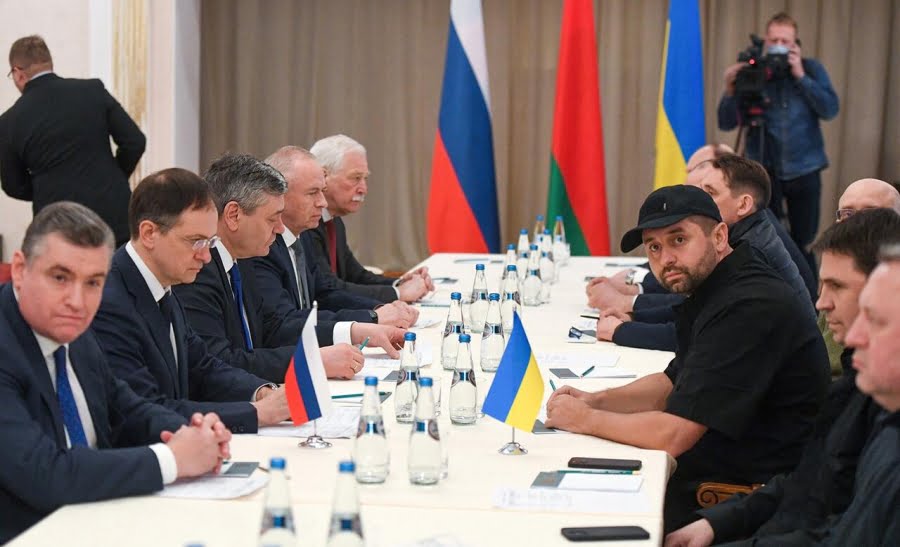 Αποκάλυψη: Η Ουκρανία είχε συμφωνήσει σε σχέδιο ειρήνης, αλλά ξαφνικά… διέκοψε κάθε διάλογο