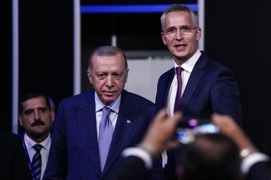 Το μεγάλο παζάρι στο ΝΑΤΟ και τα κέρδη του Ερντογάν