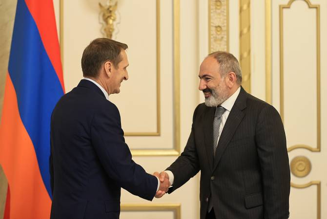 Ο πρωθυπουργός της Αρμενίας δέχτηκε τον διευθυντή της Ρωσικής Υπηρεσίας Εξωτερικών Πληροφοριών