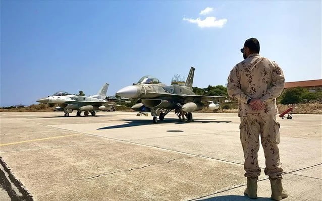 Επίσκεψη αξιωματικών της Πολεμικής Αεροπορίας της Αιγύπτου στην 111 Πτέρυγα Μάχης