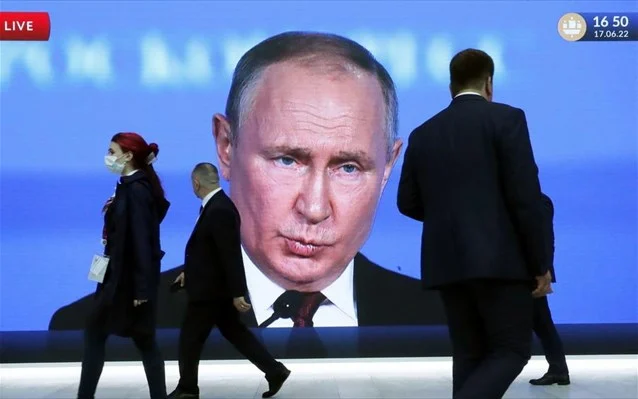 Ενεργειακή μαριονέτα η Δύση στα χέρια του Πούτιν