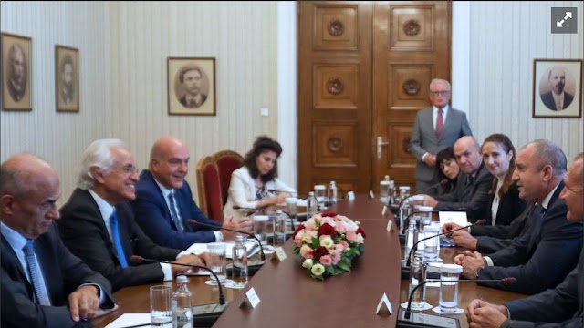 Ο πρόεδρος της Βουλγαρίας ζήτησε από την Ελλάδα να συμπεριληφθεί στη διαχείριση του λιμανιού της Αλεξανδρούπολης