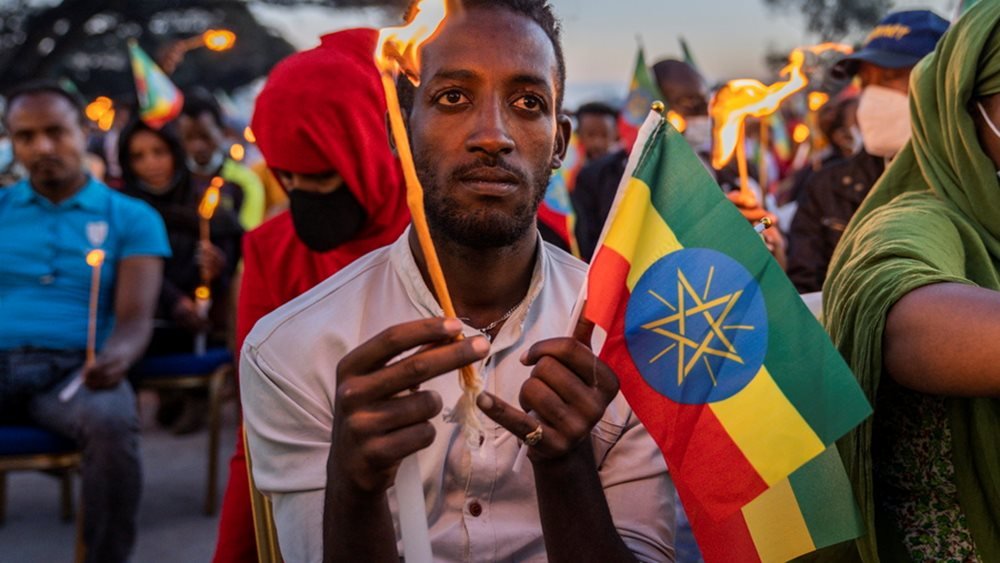 Aithiopia: Aeroporikoi vomvardismoi stin protevousa tis exegermenis politeias Tigkrai