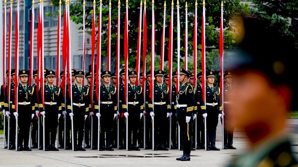 Κίνα: Ο στρατός μας δεν θα μείνει “με σταυρωμένα τα χέρια” αν η Πελόζι επισκεφθεί την Ταϊβάν