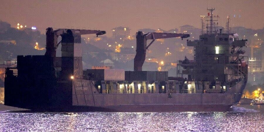 Οργή στην Ουκρανία κατά της Τουρκίας – «Άνοιξε» τον Βόσπορο για ρωσικό πλοίο που μετέφερε S-300