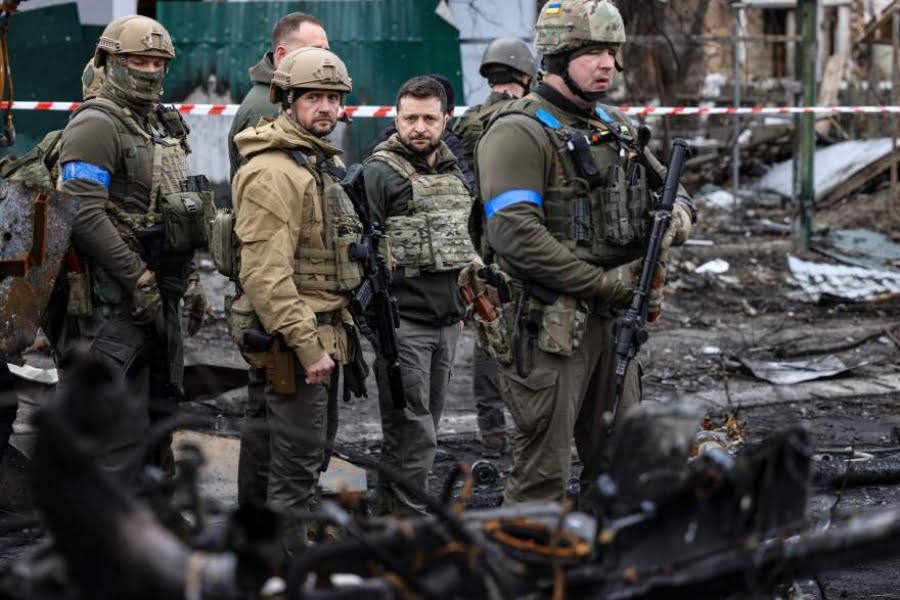 Η Διεθνής Αμνηστία… εκθέτει τα εγκλήματα του στρατού της Ουκρανίας, οι άμαχοι ανθρώπινη ασπίδα