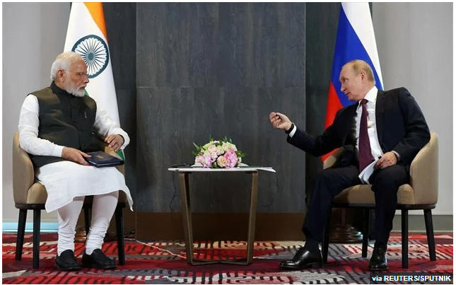Πούτιν: Τι σημαίνει η αλλαγή στάσης Κίνας και Ινδίας;