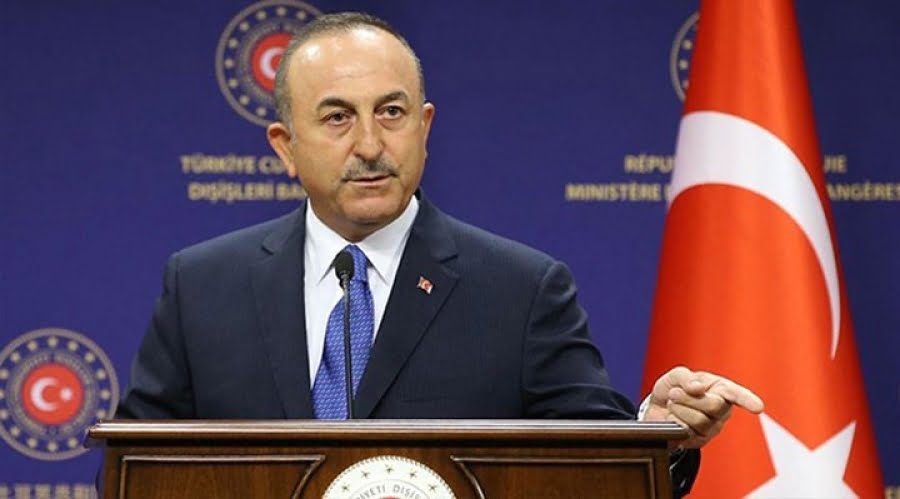 Ο Τσαβούσογλου εκλιπαρεί τις ΗΠΑ να λύσουν τα προβλήματα της Τουρκίας