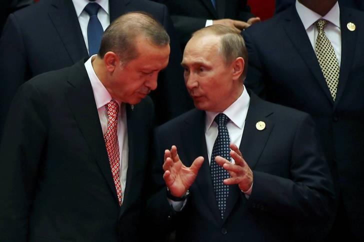 Ο Ερντογάν μιλά εκ μέρους του Πούτιν και τον καλοπιάνουν